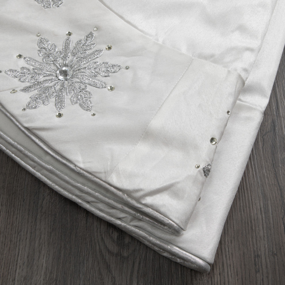 Snowflake Christmas Textile Collection , White, 52"