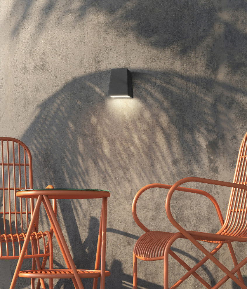 Edge Marine Grade LED Outdoor Wall Sconce, Black Finish