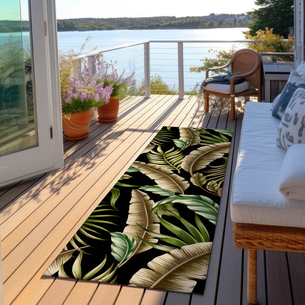 Indoor/Outdoor Tropics TC1 Black Machine Washable 2'3" x 7'6" Runner Rug