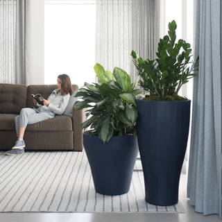 Cup 16" Tall Planter, Midnight, 19"