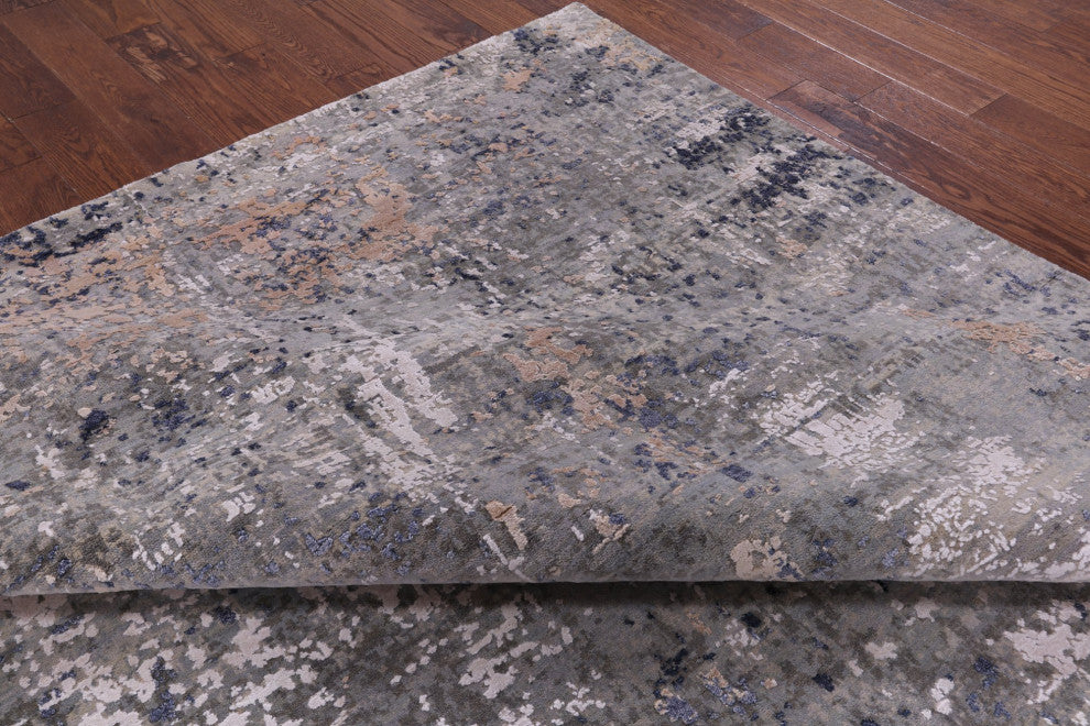 9' 0" X 12' 2" Abstract Wool and Silk Handmade Rug Q6173