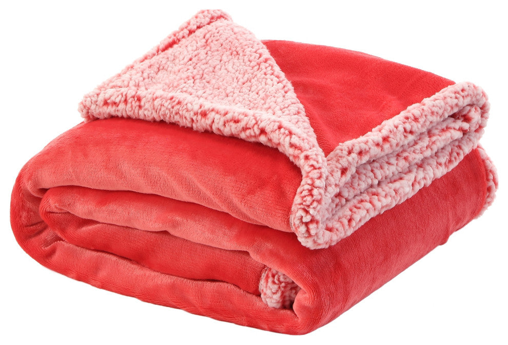 Amarey Flannel Reversible Sherpa Throw, Fuchsia