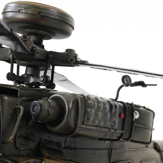 Ah-64 Apache 1:39