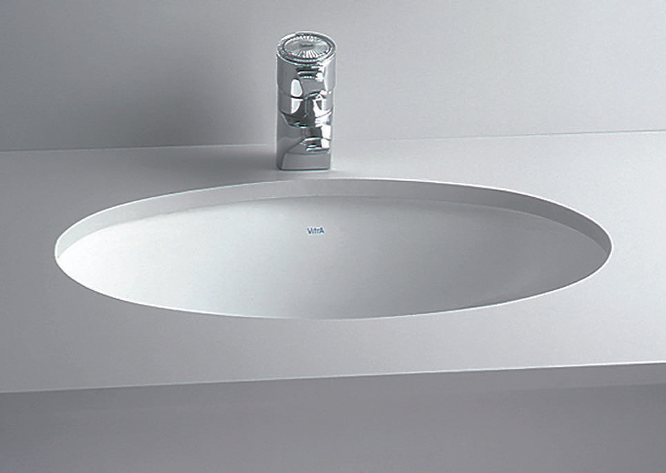 Oval Undermount Sink, White, 23"