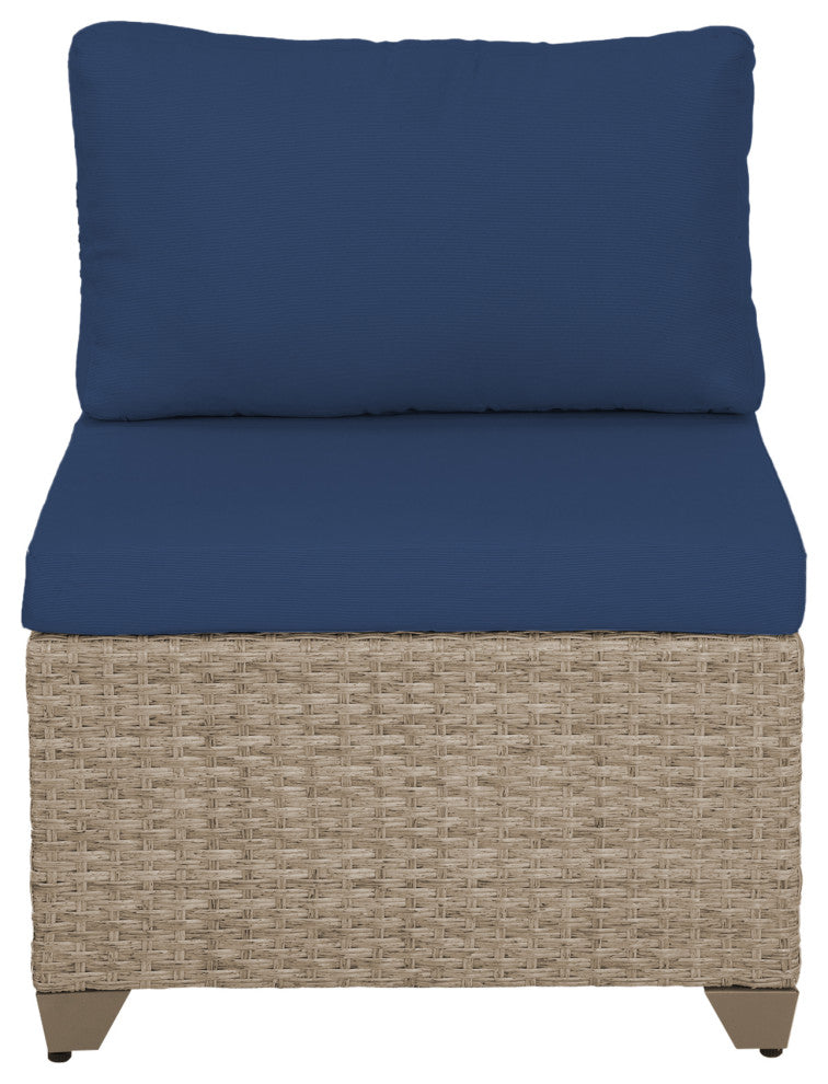 Maui 5-Piece Outdoor Conversation Set With Coffee Table and 2 Club Chairs