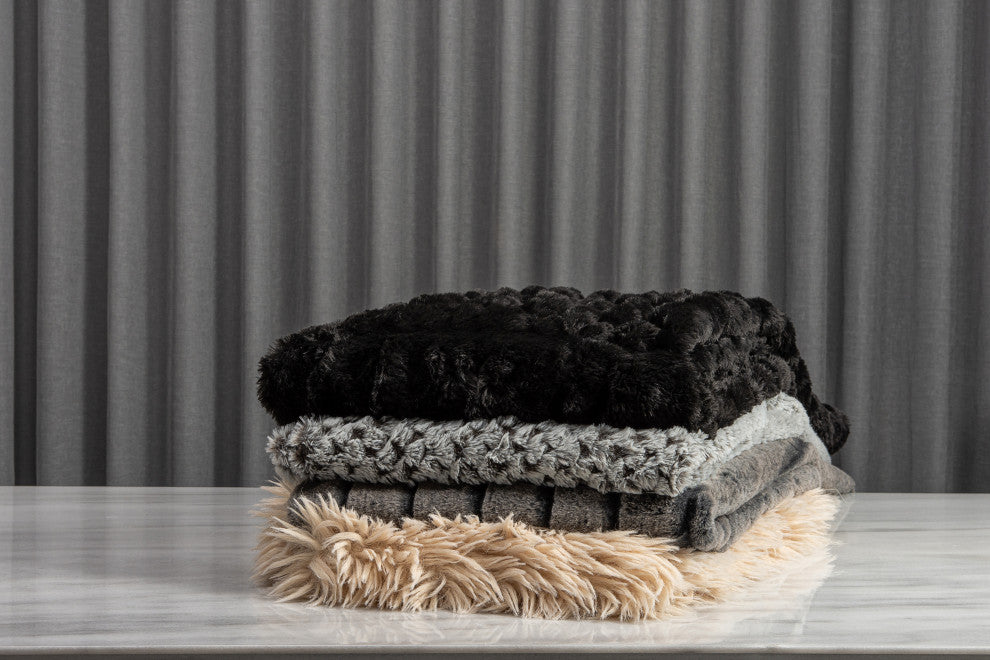 Couture Faux Fur Throw 50"x60", Glacier Gray