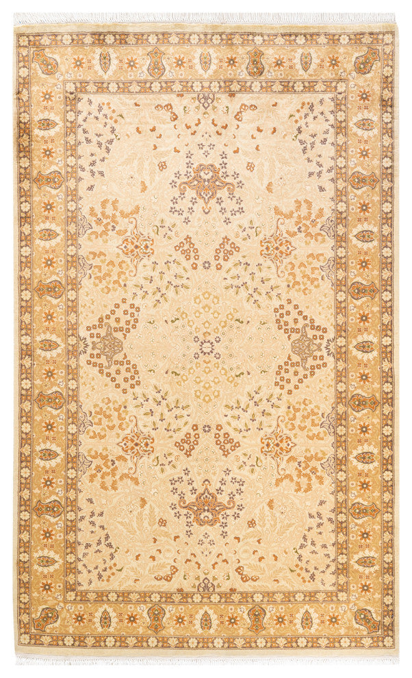 Pembe One-of-a-Kind Hand-Knotted Area Rug Ivory, 4'7"x7'6"