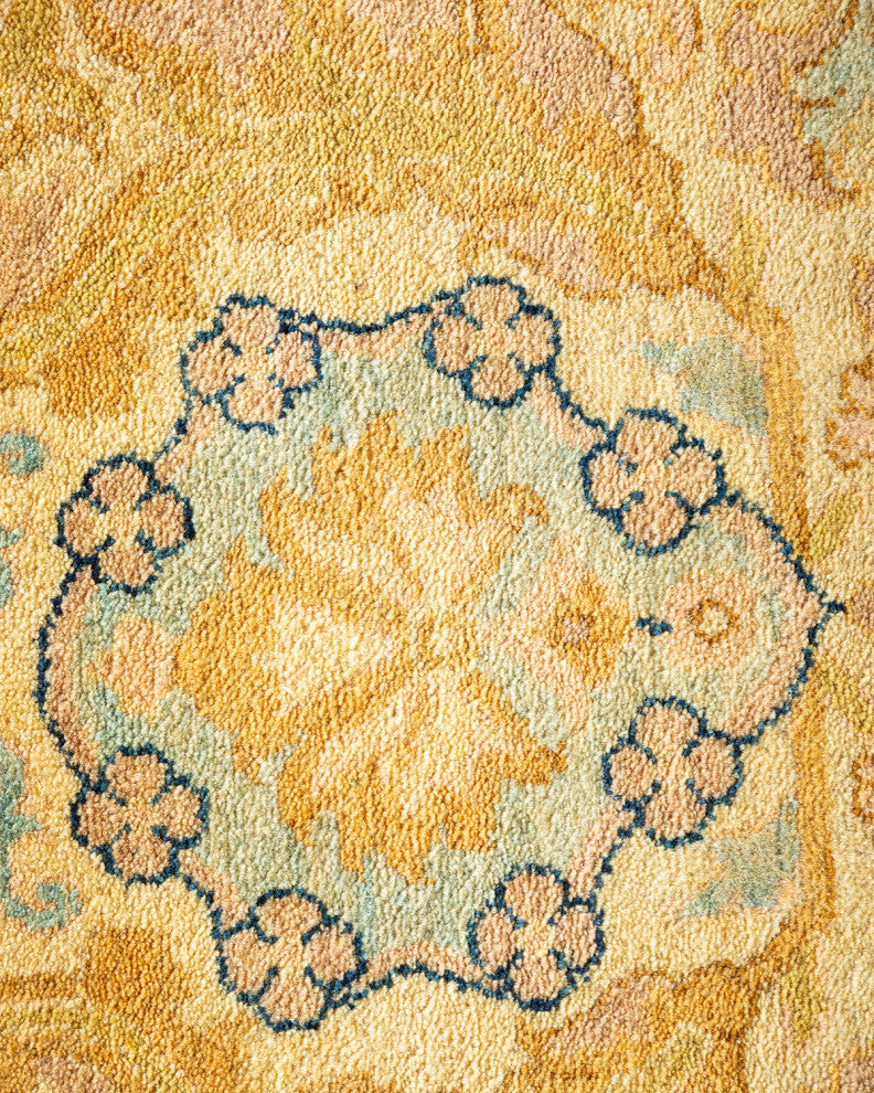 Sarah, One-of-a-Kind Hand-Knotted Area Rug, Ivory, 8' 1"x10' 4"