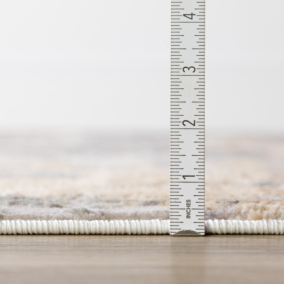 Dalyn Karma KM19 Silver 3'3" x 5'1" Rug