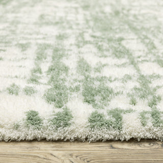 Greer Modern Distressed Etchings Green/ Ivory Area Rug, 2'3" x 7'6"