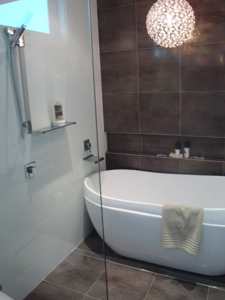 LUXE Wedgewire Linear Drain, 40"