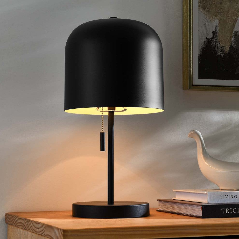 Avenue Table Lamp, Black