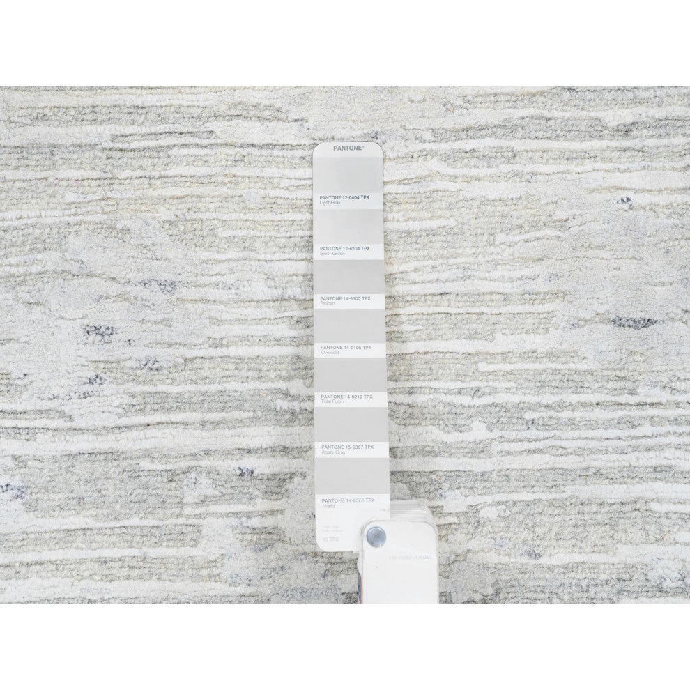 Light Gray Hand Spun Wool Hand Knotted Modern Runner Oriental Rug, 2'7"x8'2"