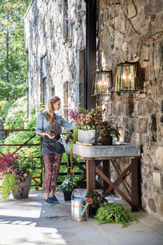 Hinkley Walker Medium Wall Mount Lantern, Buckeye Bronze