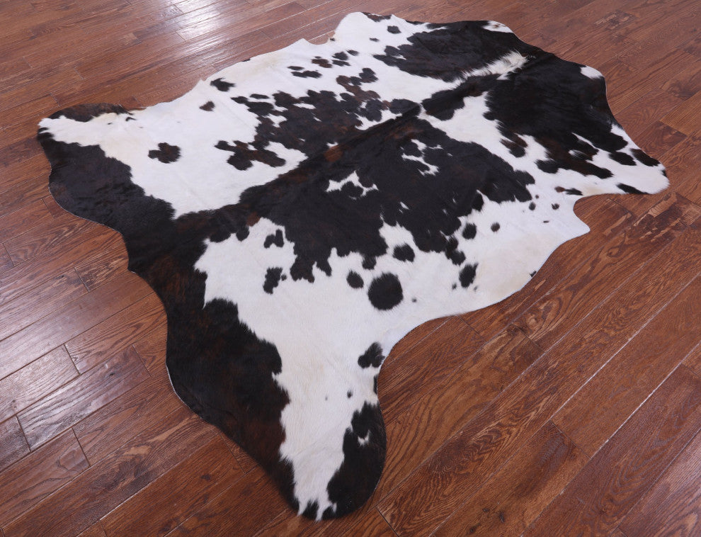 7' 2" X 6' 7" Natural Cowhide Rug C2366