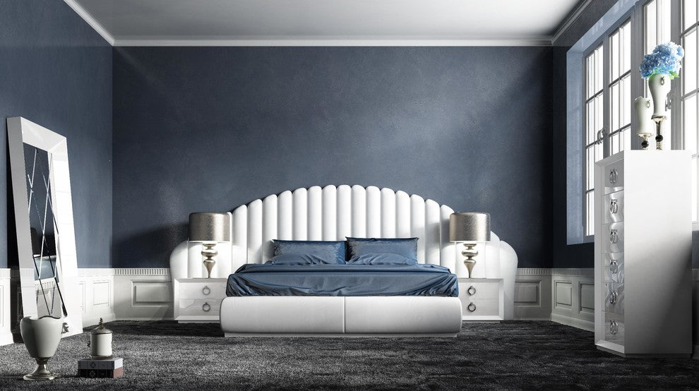 Klass 114 Bed, King With Nightststand