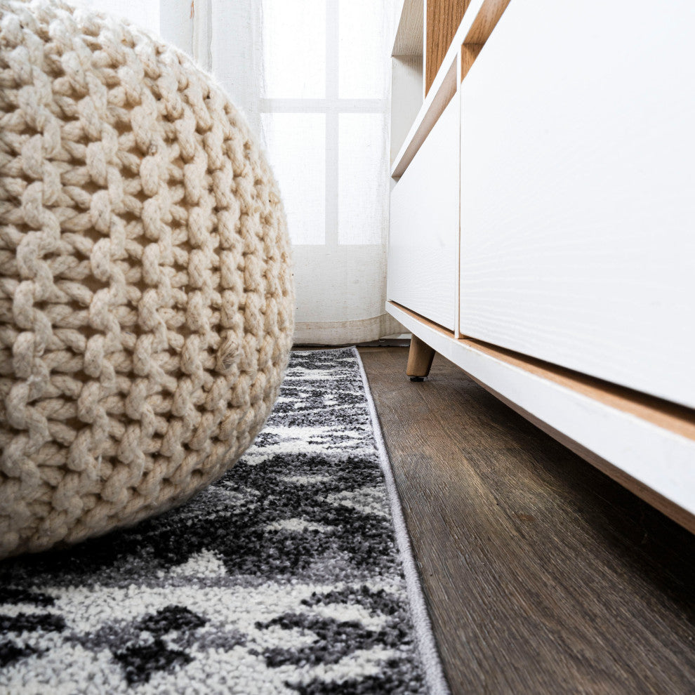 Sura Modern Kilim Geometric Gray/Anthracite 2 ft. x 8 ft. Runner Rug