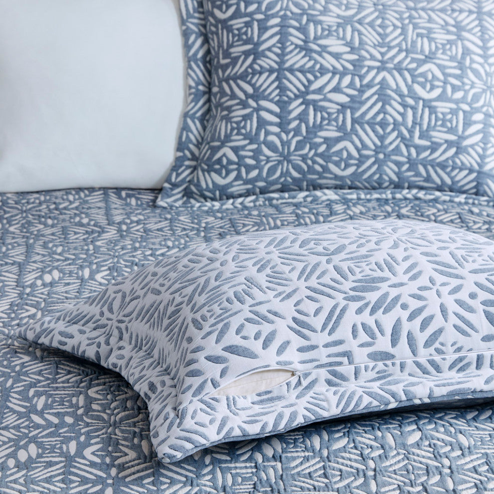 Madison Park Signature 4 Piece Oversized Reversible Quilt Set