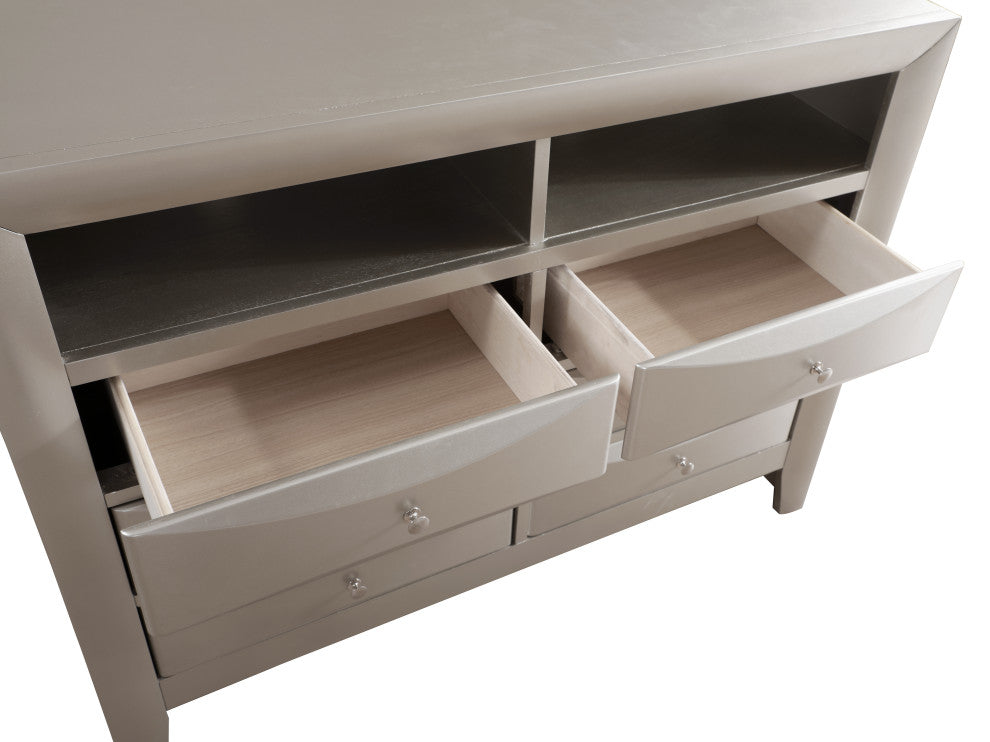 Media Chest, Silver