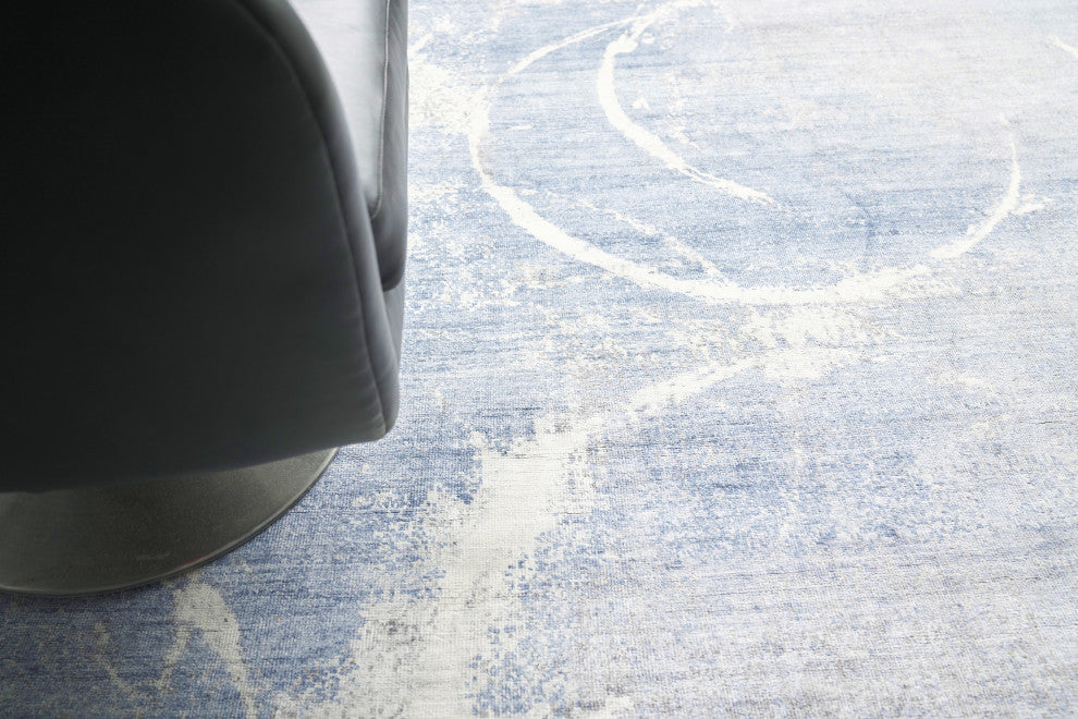 Fine Pure Silk Hand-Knotted Silk Blue/Gray/Ivory Area Rug
