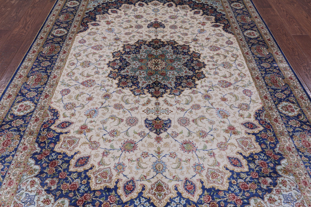 100% Silk High End Persian Hand Knotted Rug 6' 0" X 9' 0''- Q4811