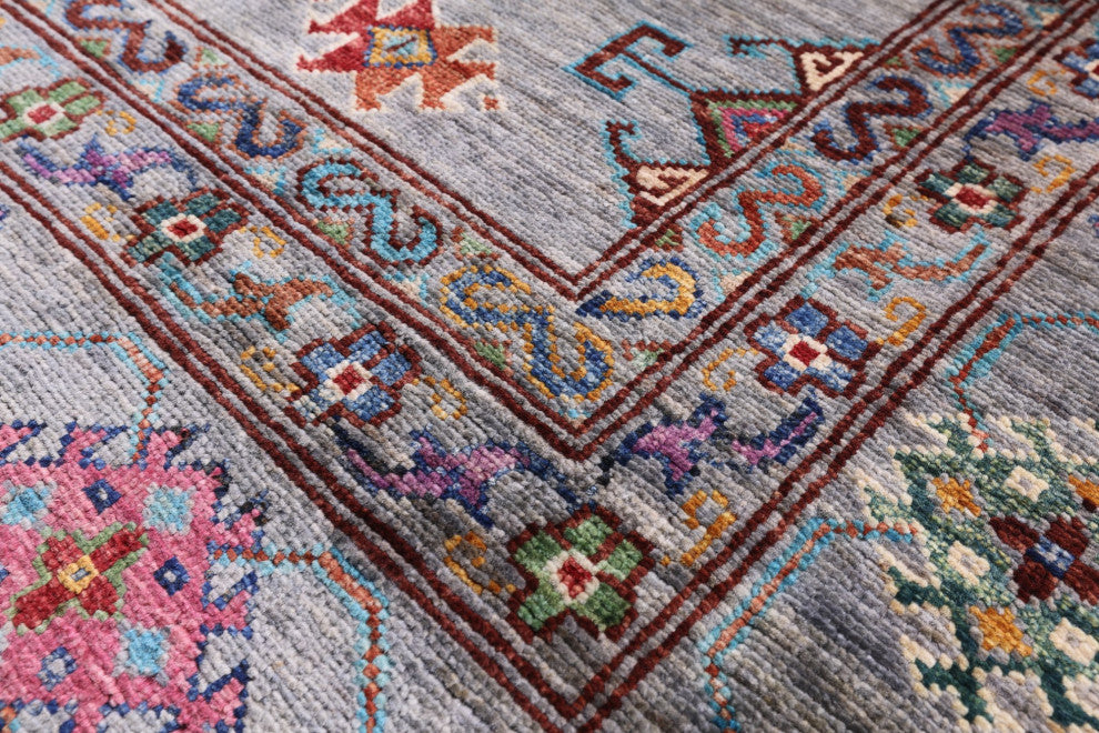 5' 7" X 7' 8" Fine Turkmen Ersari Hand Knotted Rug - Q12217