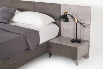 Nova Domus Bronx Italian Modern Faux Concrete and Grey Bedroom Set, Eastern King