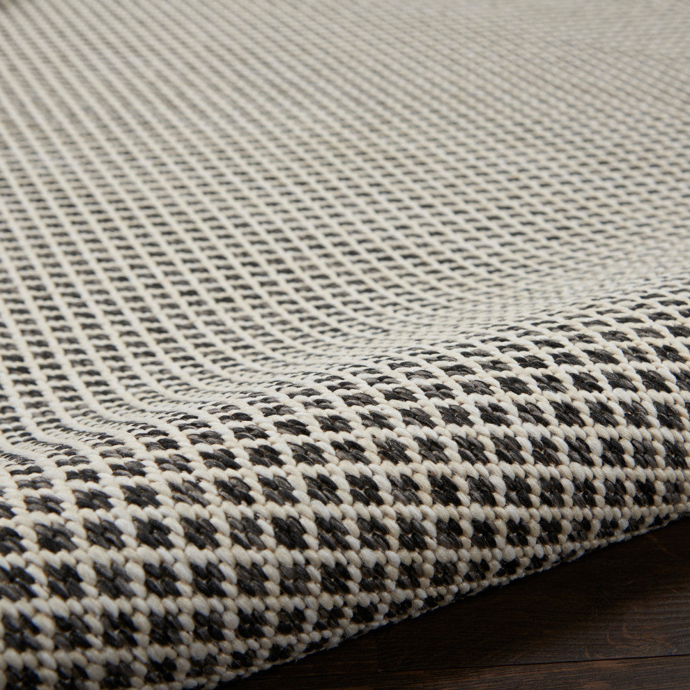 Nourison Courtyard 6'' x 9'' Ivory Charcoal Modern Area Rug