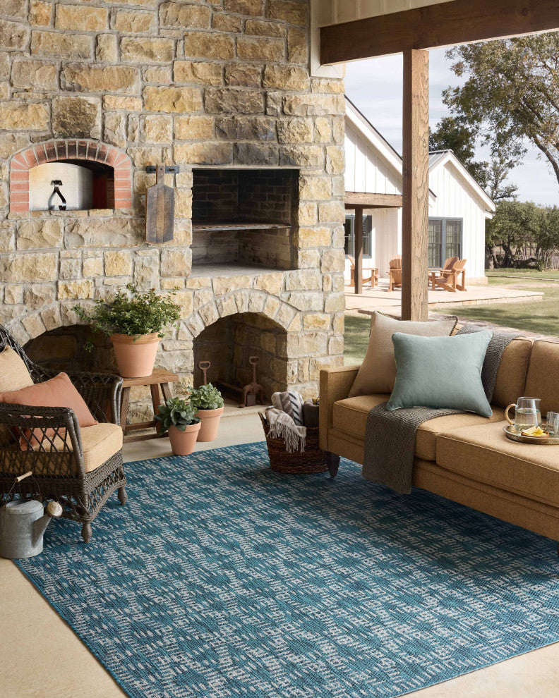 Loloi Easton Fog / Teal 6'-7" x 9'-4" Area Rug