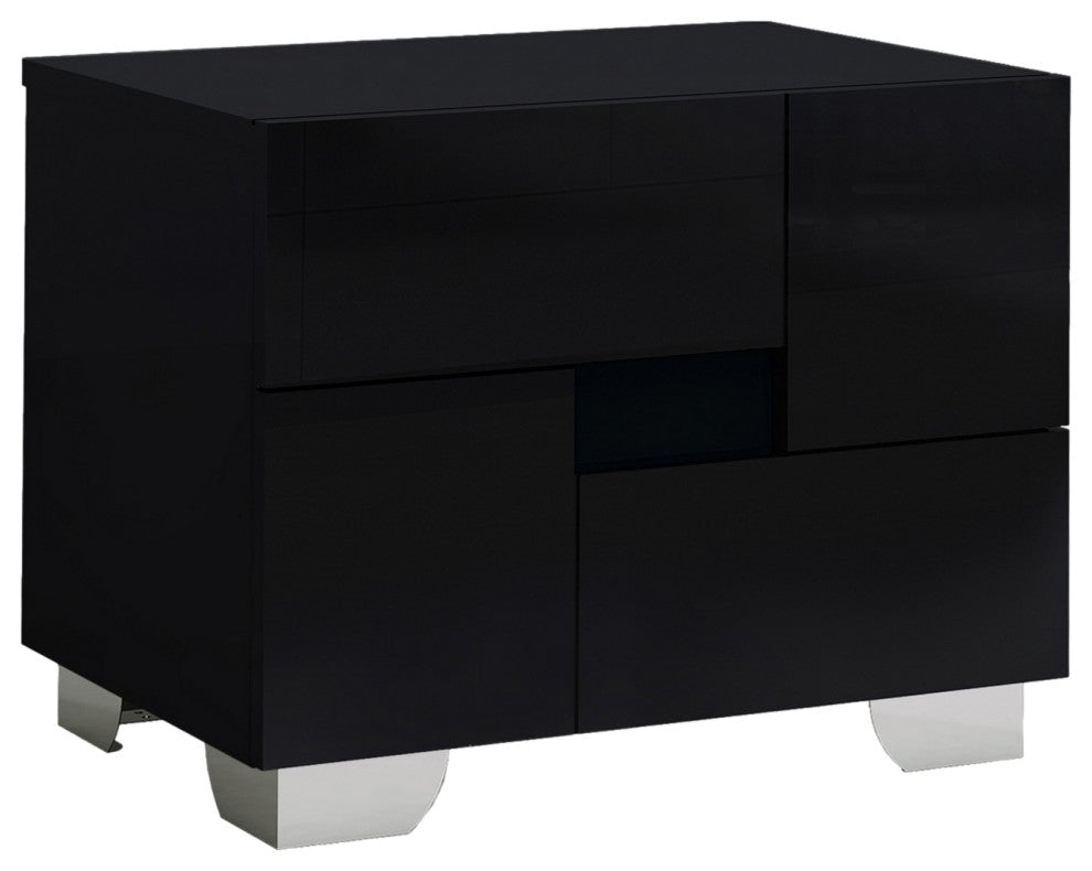 HomeRoots 79" X 80" X 43" 4pc Eastern King Modern Black High Gloss Bedroom Set