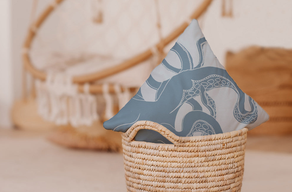 16x16" Gus Nautical Decorative Indoor Pillow, Dusty Smoke