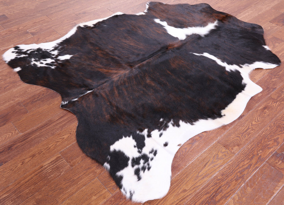 6' 3" X 5' 5" Tricolor Natural Cowhide Rug C1816