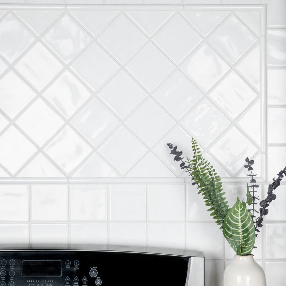 Twist White Ice Ceramic Wall Trim