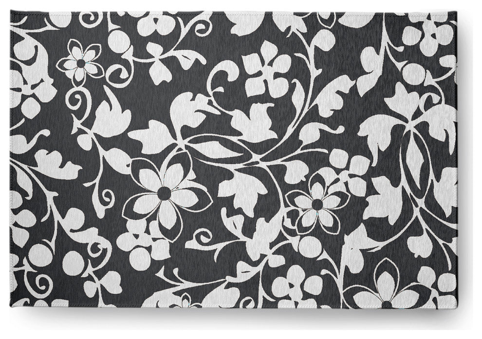 4' x 6' Evelyn Spring Chenille Indoor/Outdoor Rug