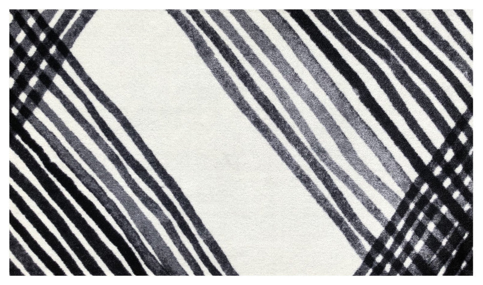 2' x 4' Black and Gray Abstract Arrow Washable Floor Mat