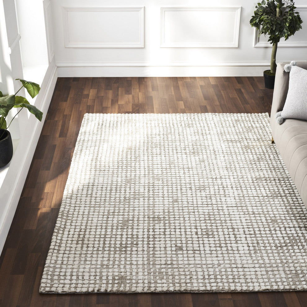 Hazel 7'10" X 10'2" Ft Machine Knitted Rug