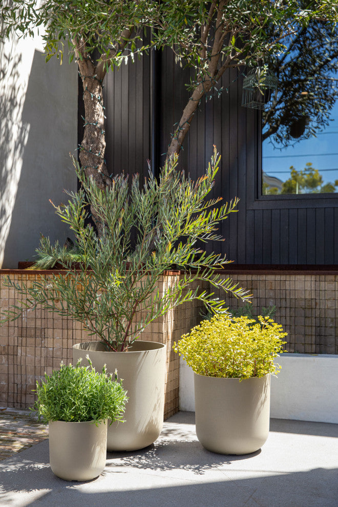 Veradek Mason Series Kona Planter Set of 3 Cluster, Sand