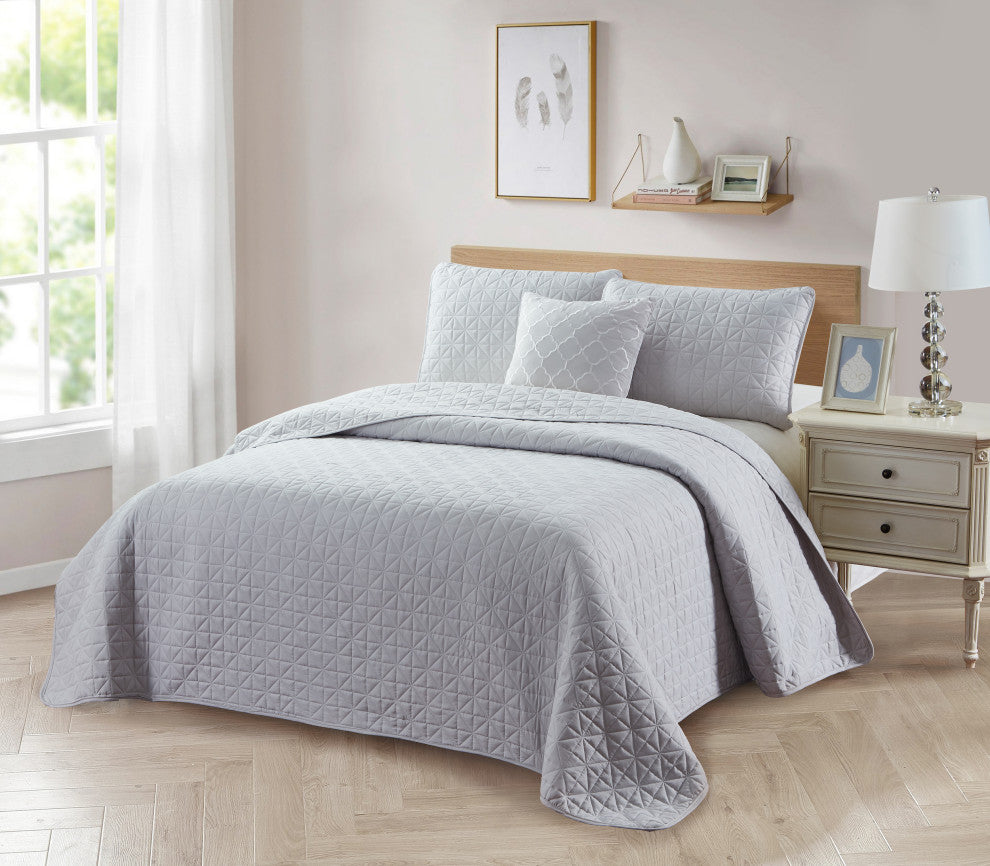 Bibb Home 4 Piece Solid Quilt Set, Silver, King