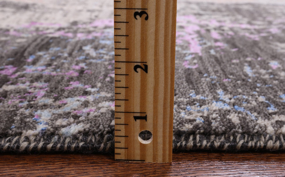 Abstract Wool and Silk Hand Knotted Rug 5' 11" X 9' 2" Q6855