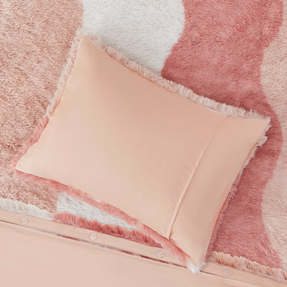 Intelligent Design Cassie Ombre Shaggy Faux Fur Duvet Cover Set