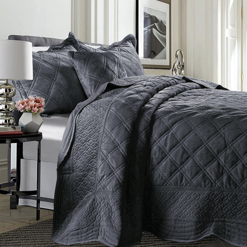 Supersoft Microplush Quilted 4-Piece Bed Spread Set, Steel Gray, King