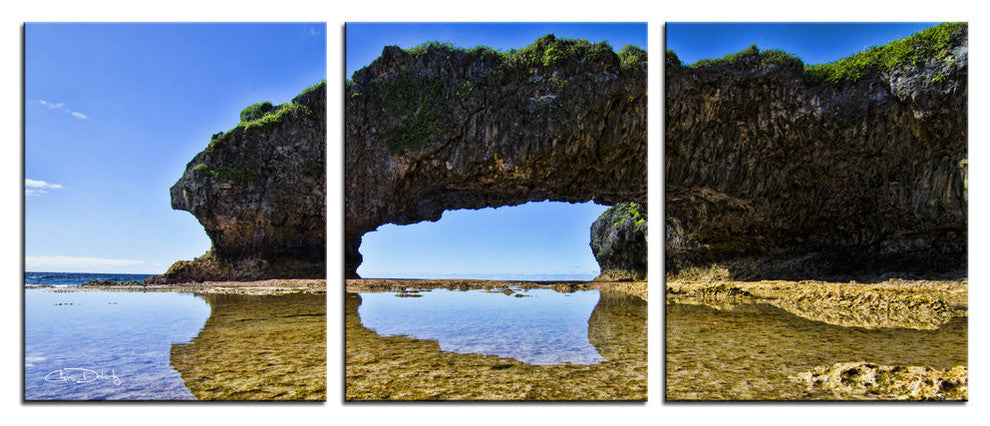 Ready2hangart Chris Doherty 'Aqua Rocks II' 3-piece Canvas Wall Art