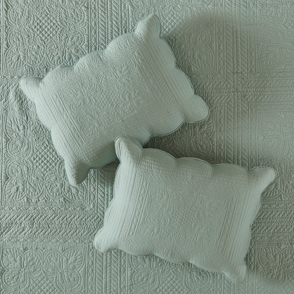 Madison Park Tuscany 3 Piece Reversible Scalloped Edge Quilt Set