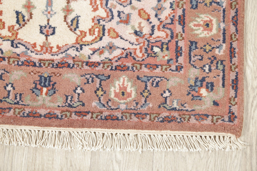 Sarouk Oriental Traditional Hand-Knotted Area Rug Indian, Beige, 5'6"x2'11