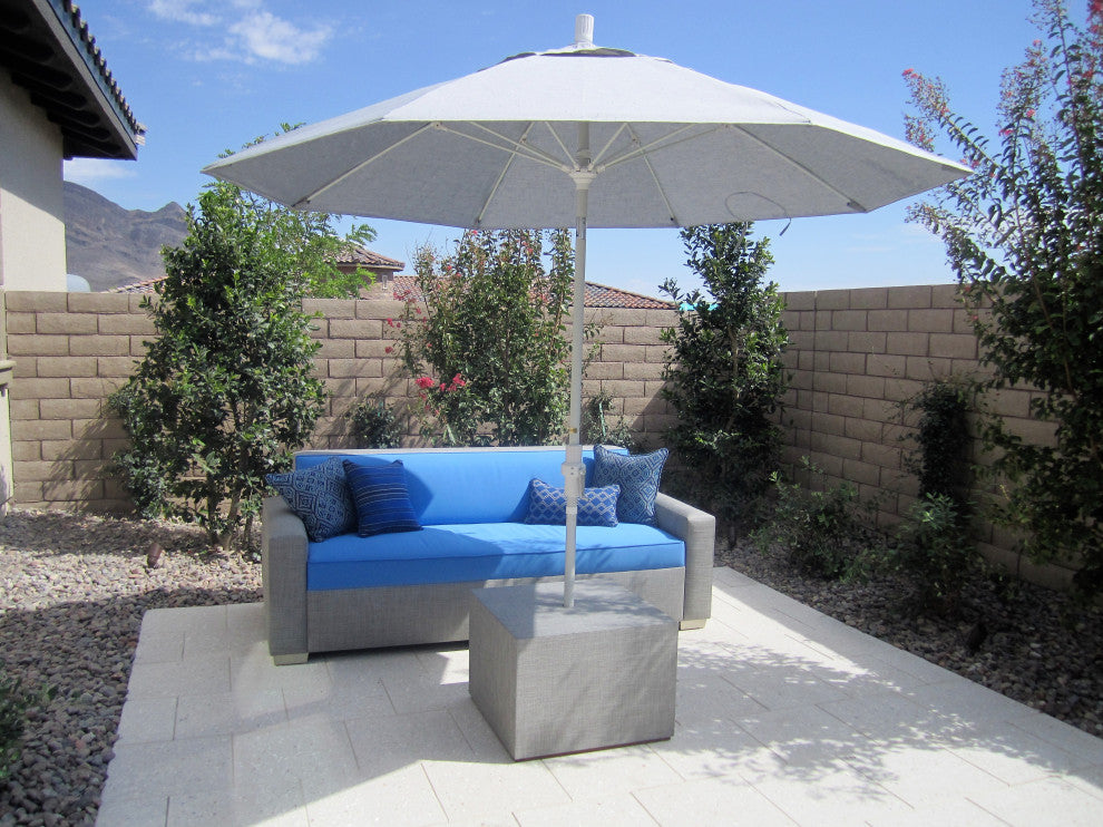 9' Matted White Collar Tilt Lift Fiberglass Rib Aluminum Umbrella, Olefin, Gray White Cabana Stripe