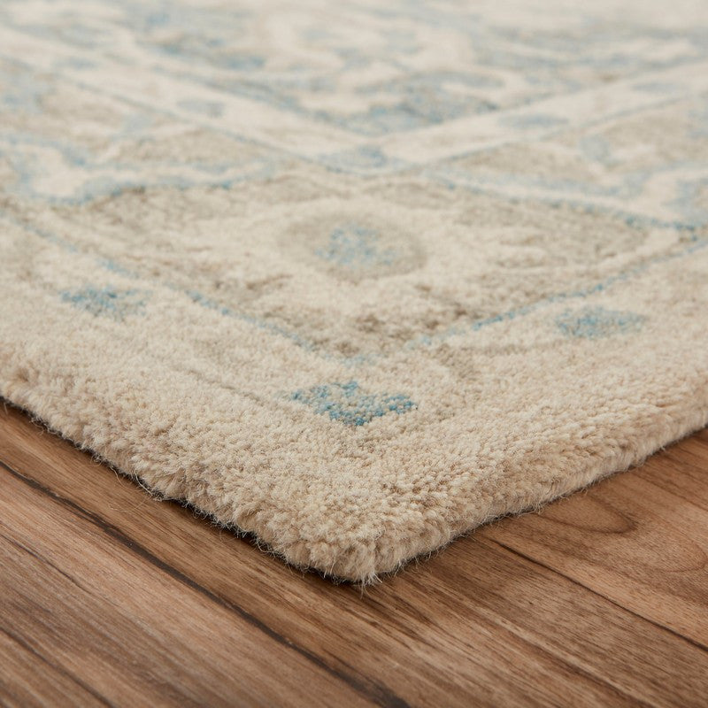 8" x 10" Turquoise and Cream Medallion Area Rug