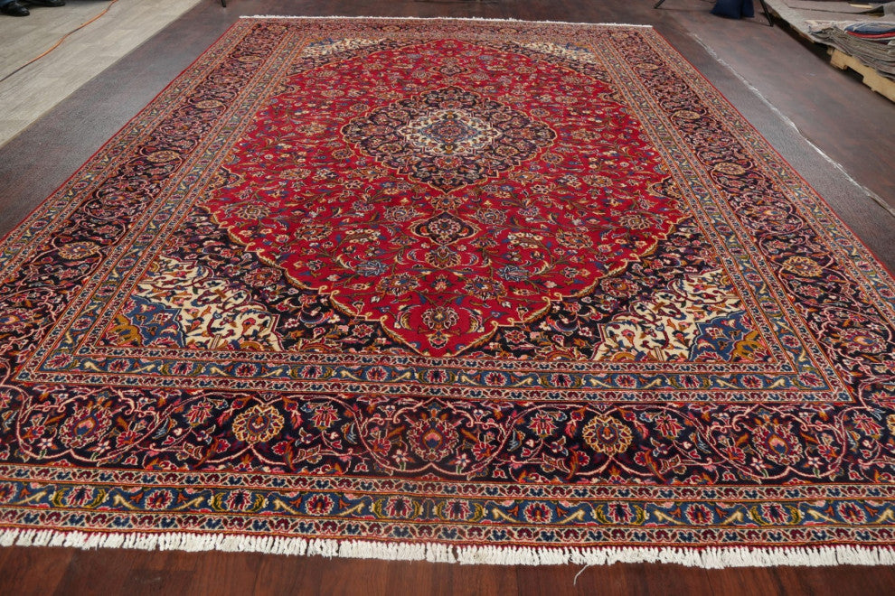 Consigned, Handmade Oriental Persian Vintage-Style Area Rug, Red, 10x13