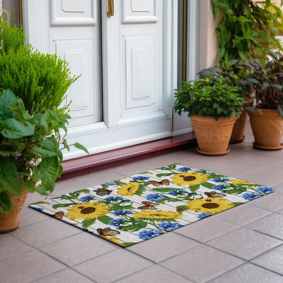 Indoor/Outdoor Kendall KE16 Putty Machine Washable 1'8" x 2'6" Rug