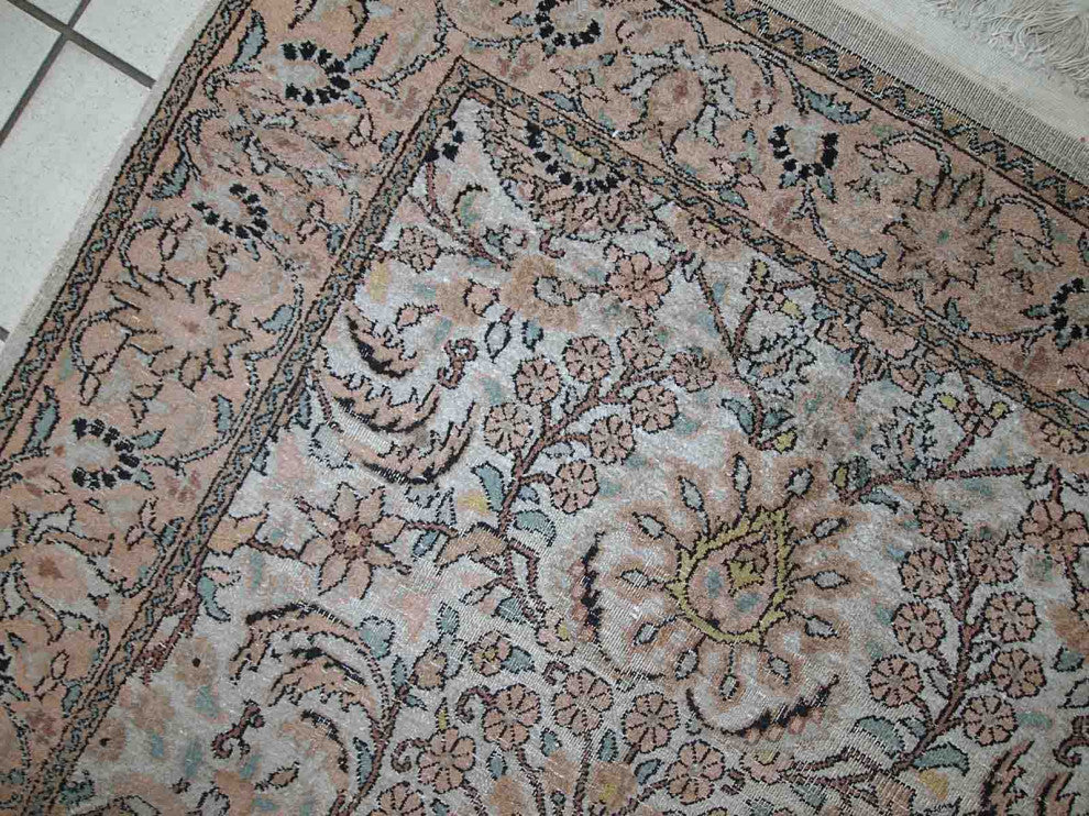 Handmade vintage silk Indo-Tabriz rug 3.2' x 5.3' (100cm x 162cm) 1950s
