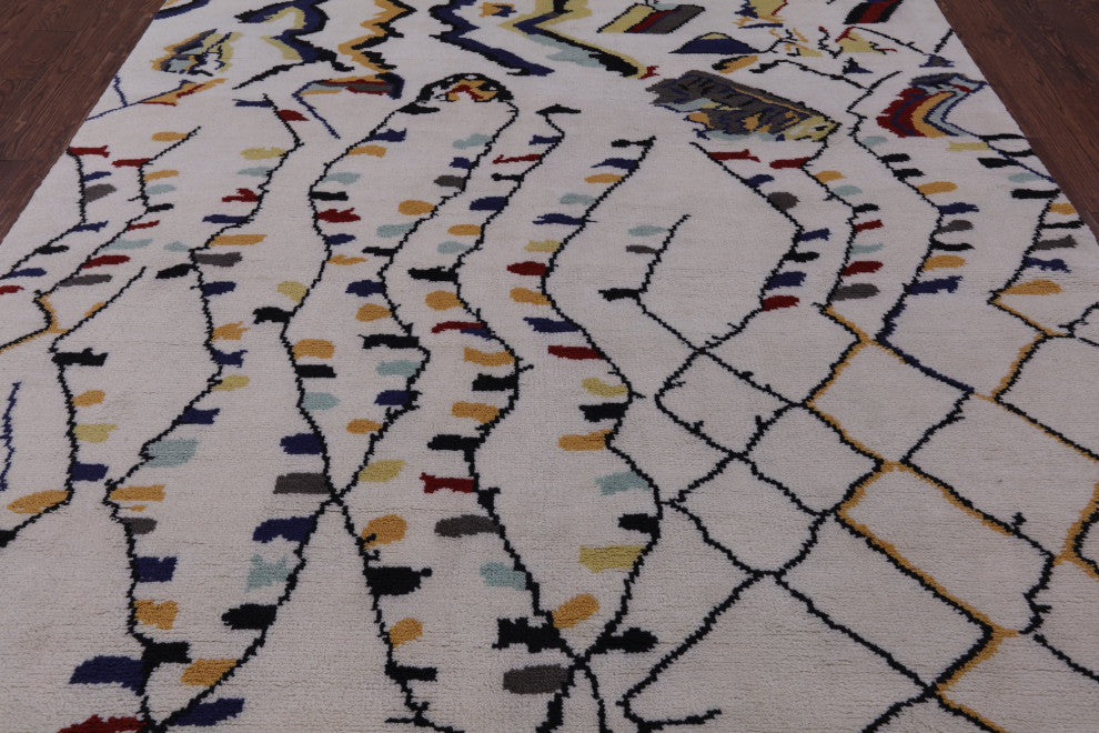 8' 0" X 9' 10" Moroccan Handmade Wool Rug Q9276